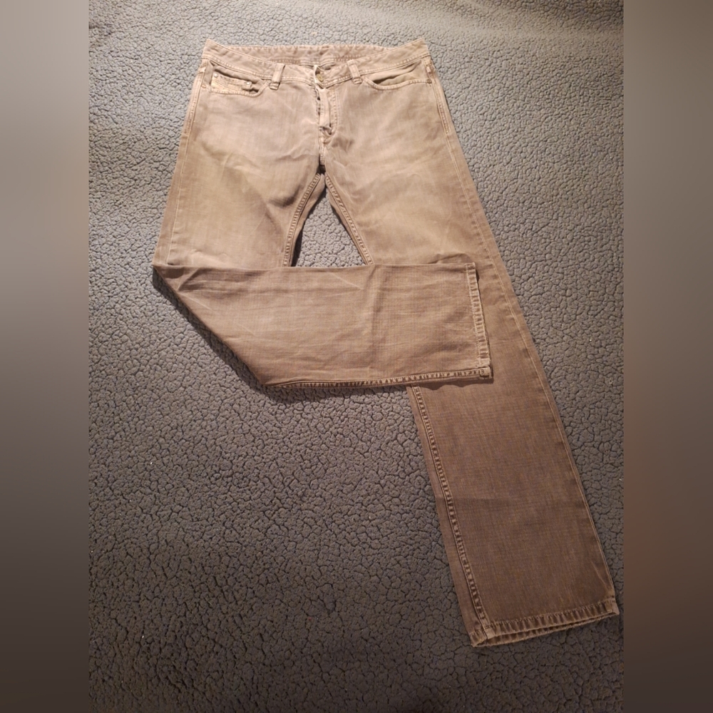 Diesel Men's Straight Jeans in Tan